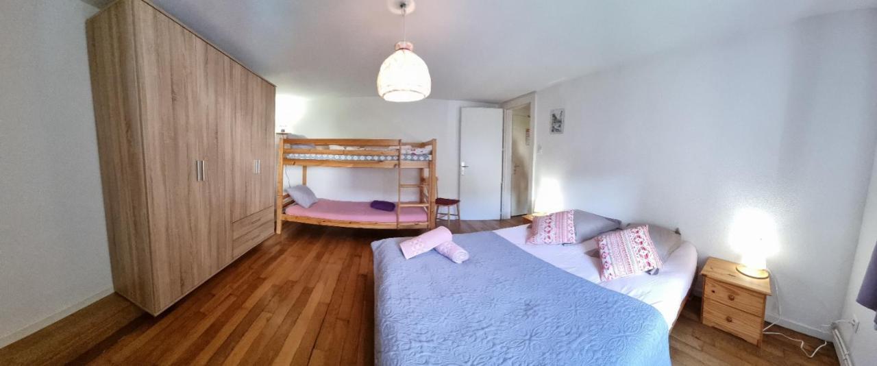 Gite Myrtille 2 A 6 Personnes Avec Spa Et Salle De Jeux Dans La Residence Вантрон Екстер'єр фото